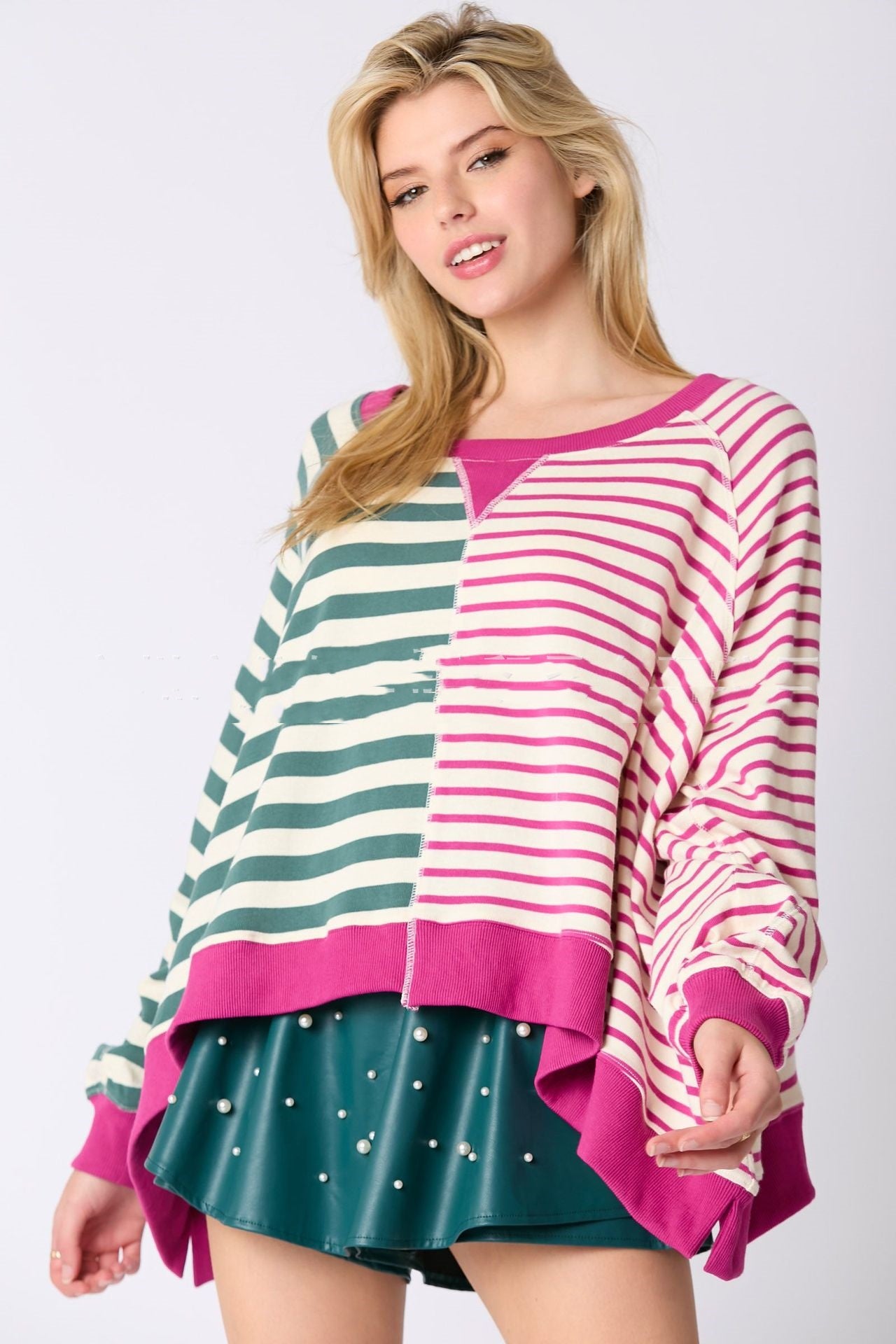 Women's Round Neck Multicolor Striped Long-sleeved Top Sweater