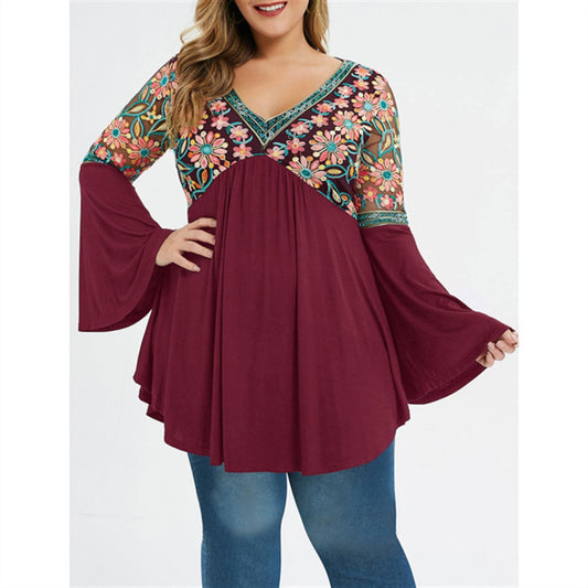 Blouses with loose stripes and raglan sleeves