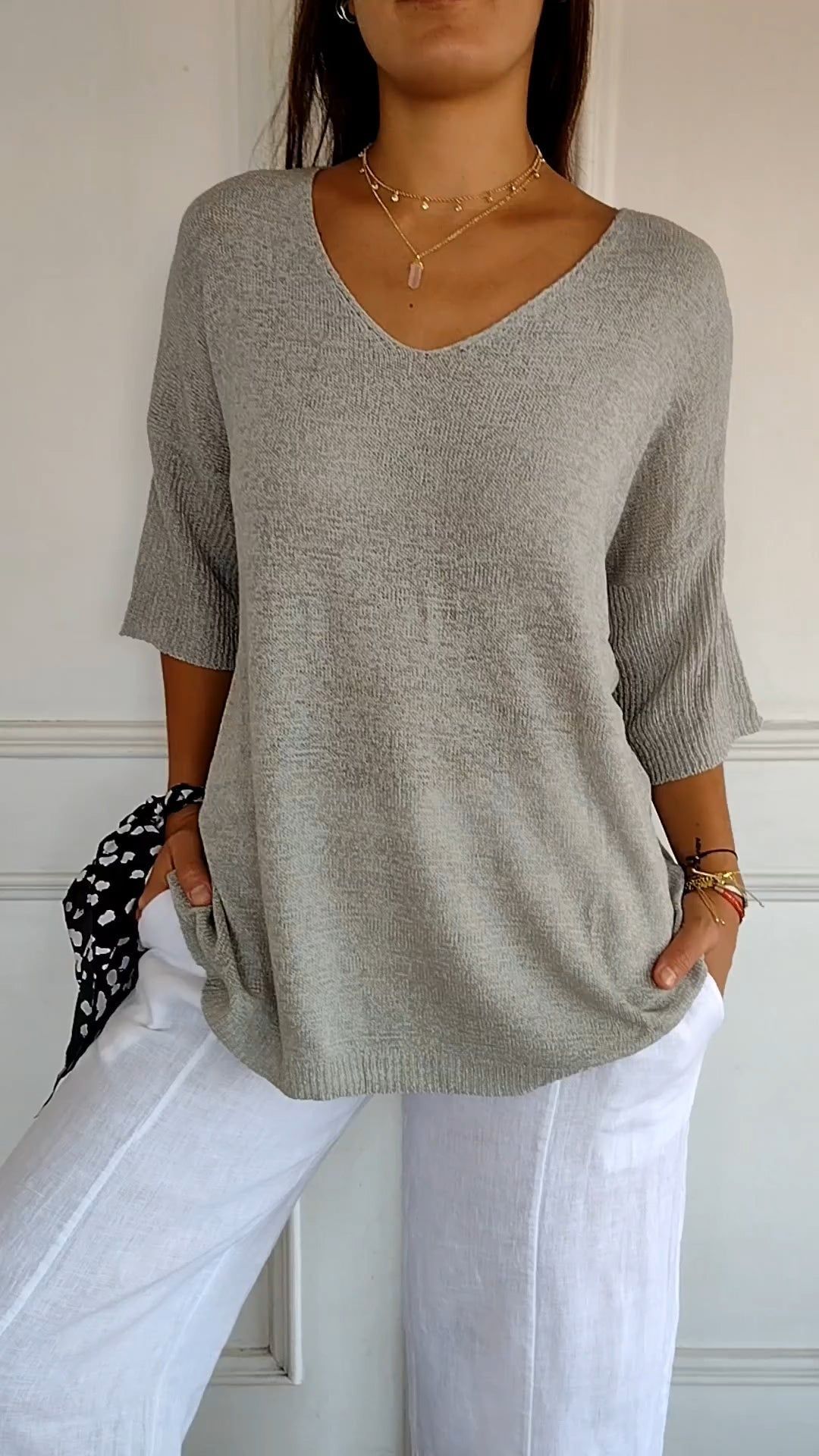 Solid Long Sleeve Sweater Slimming V-neckline Knitwear