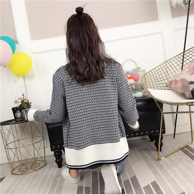 Short loose student jacket sweater cardigan