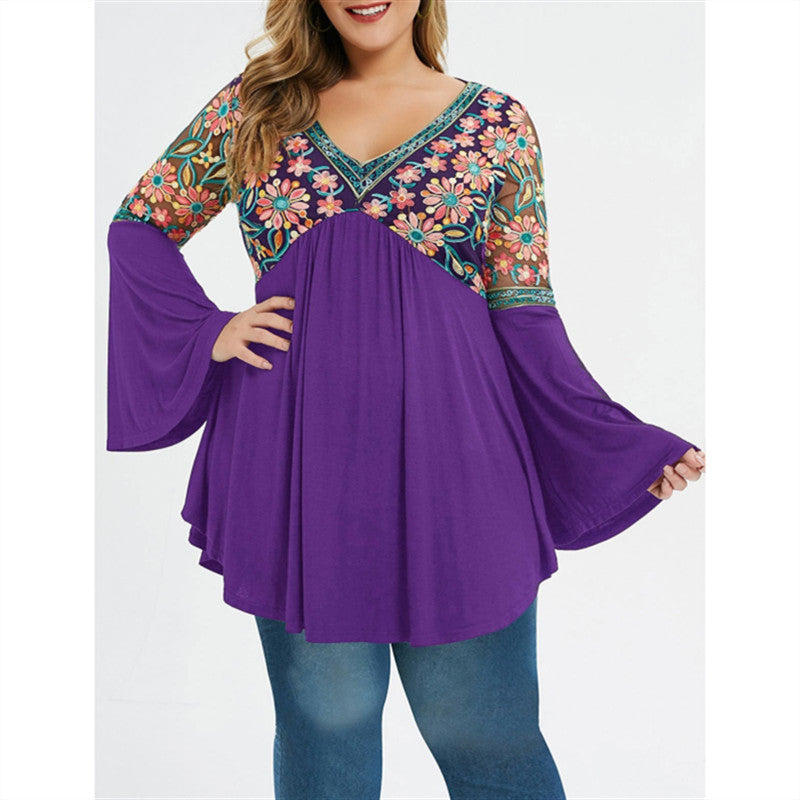 Blouses with loose stripes and raglan sleeves