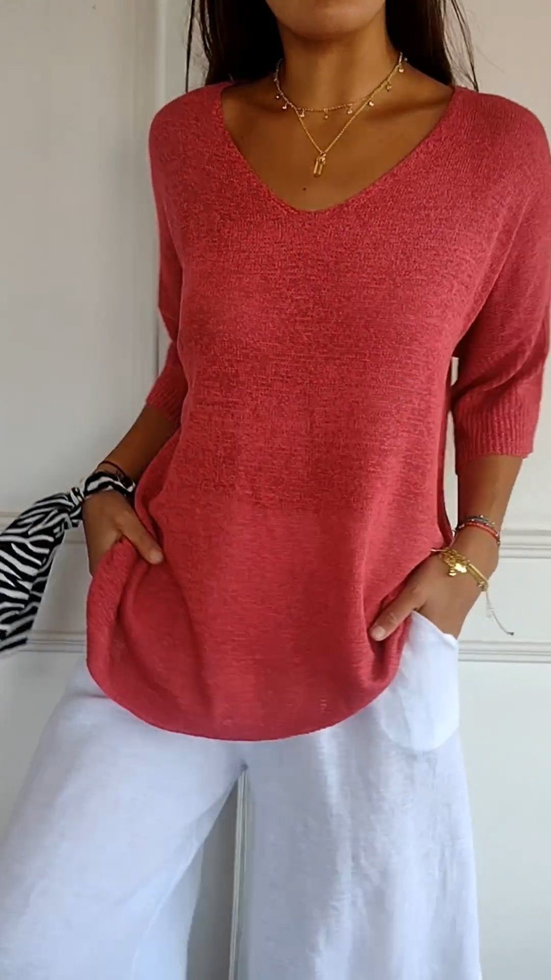 Solid Long Sleeve Sweater Slimming V-neckline Knitwear
