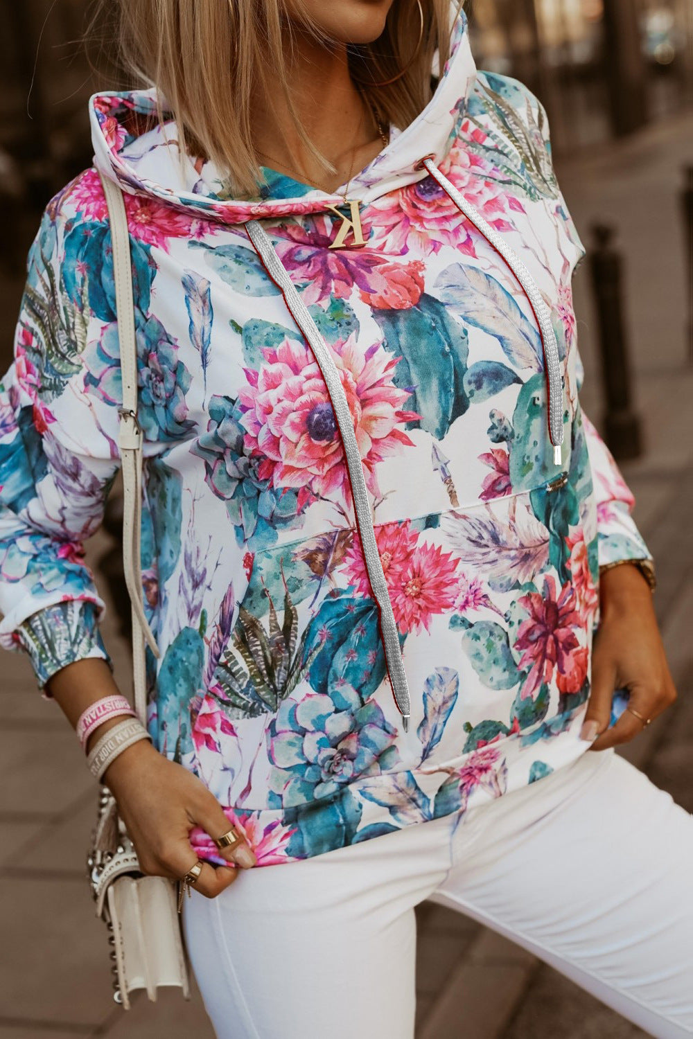 Ladies Hooded Long-sleeved Floral T-shirt