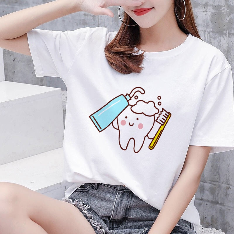 Aesthetic funny tooth dentist women's T-shirt 90s Harajuku Kawaii O-neck T-shirt pattern fashion printing Plus size women shirts