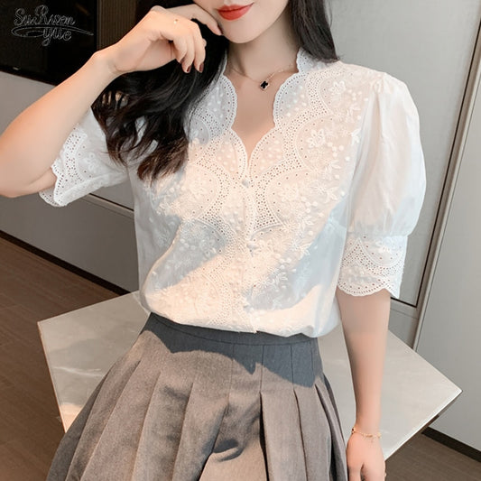 Casual White Tops Embroidery Lace Spring Femme Shirt Girls Blouse Women Short Sleeve Linen Cotton Plus Size Women Blouses 13102